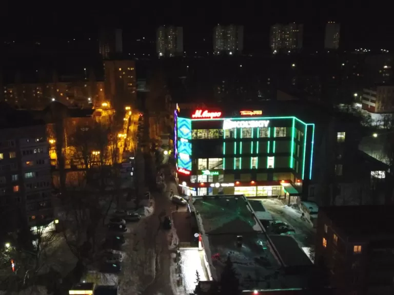 Медиафасад ТЦ «Никольский»