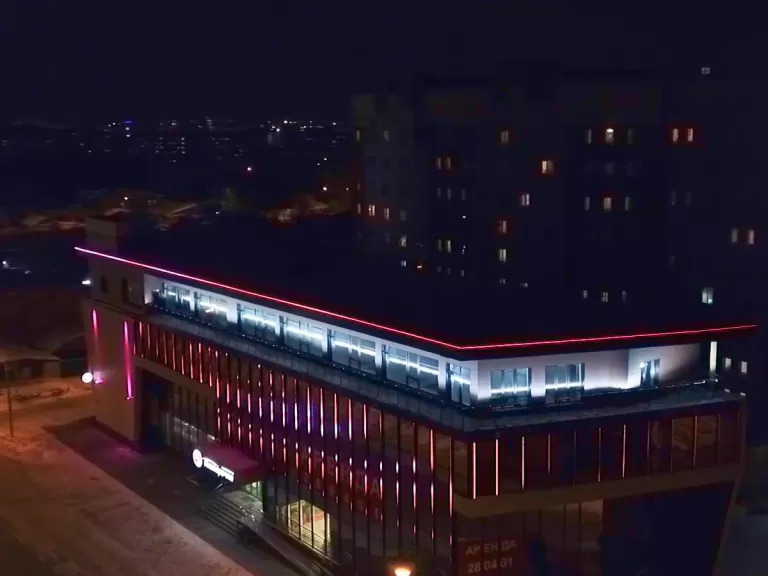 Комбинированное освещение ТЦ «Орджоникидзе»