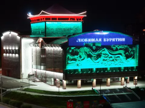 Подсветка театра