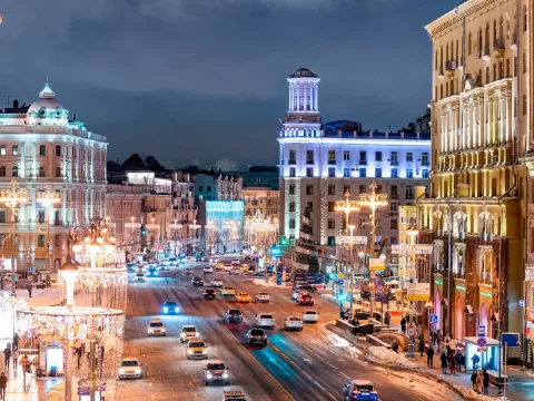 Освещение зданий и подсветка