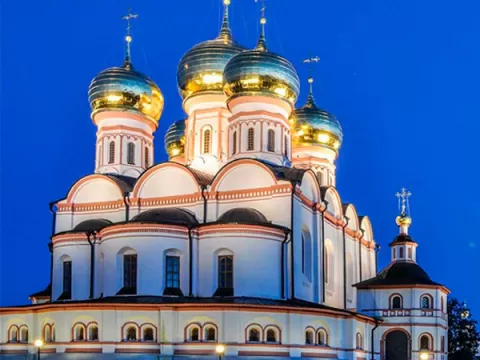 Архитектурное освещение соборов 